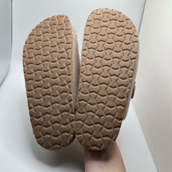 CUSHIONAIRE Womens Clog 8 SAND WOOL - Picture 4 of 6